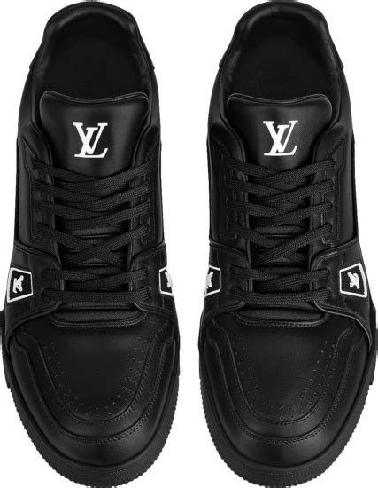 all black louis vuitton trainers.